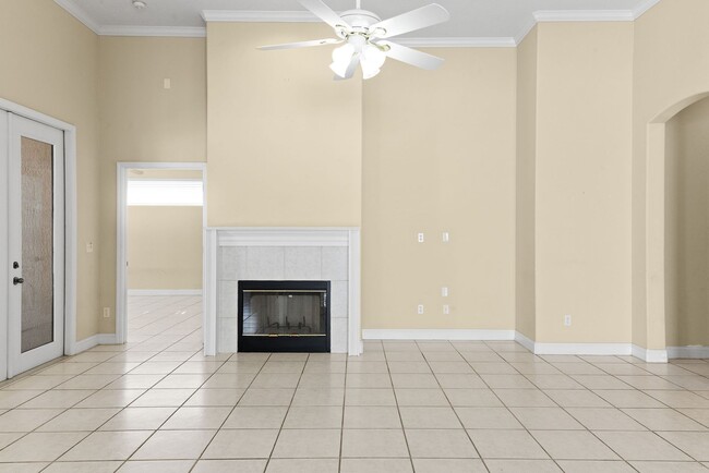 Building Photo - Avalon Park at Turtle Creek 3 bedroom home