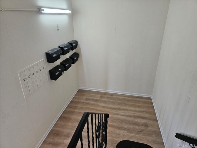 Building Photo - 2a Somerset Ave