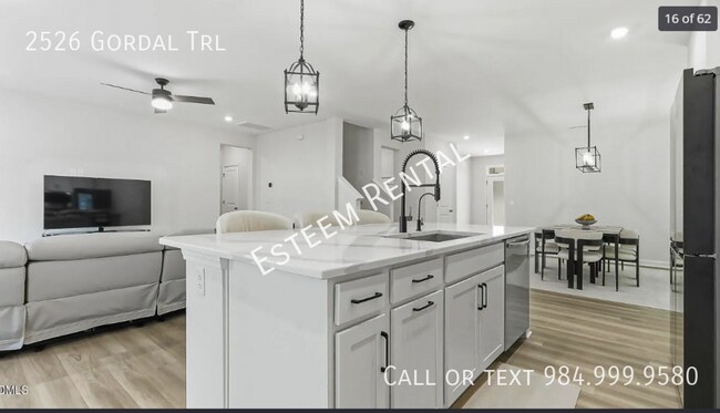Building Photo - 2526 Gordal Trl