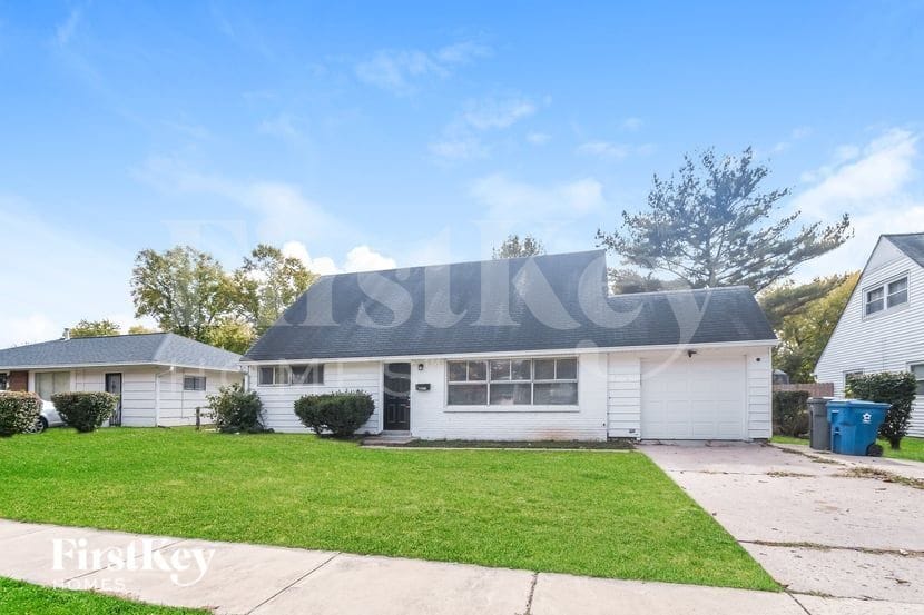 Building Photo - 6021 42nd St