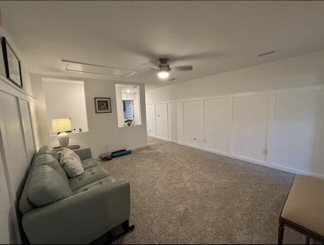 Building Photo - 58 Sandhill Ct