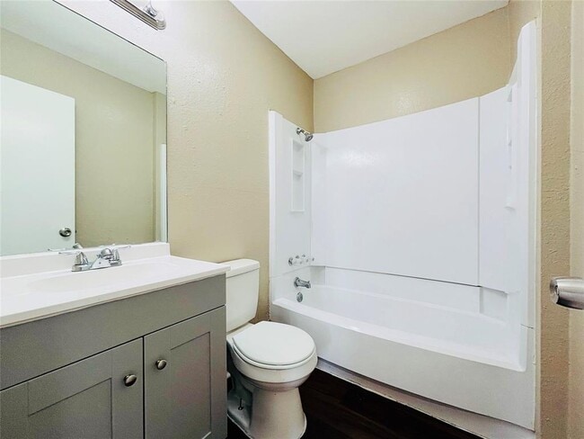 Building Photo - 10309 Brownie Dr