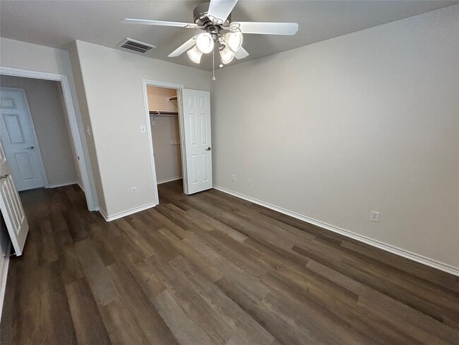 Building Photo - 12338 Packard Bend Trail