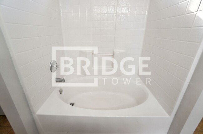 Building Photo - 104 Hampshire Dr