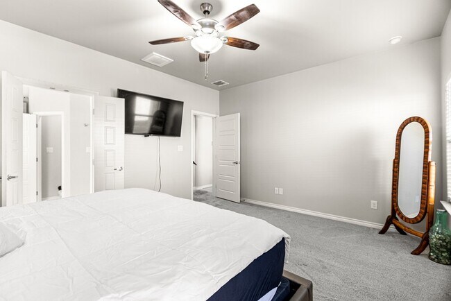 Building Photo - 5304 Congress Rd