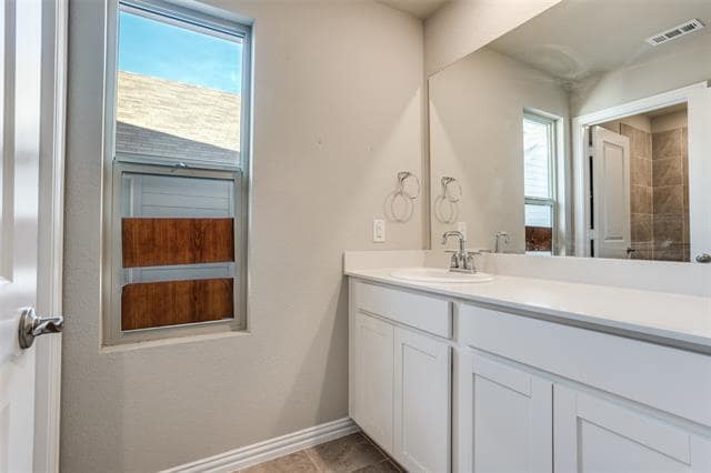 Building Photo - 3808 Barnett Rd