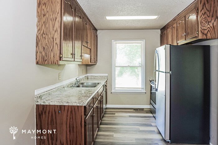 Building Photo - 269 Ariel Dr