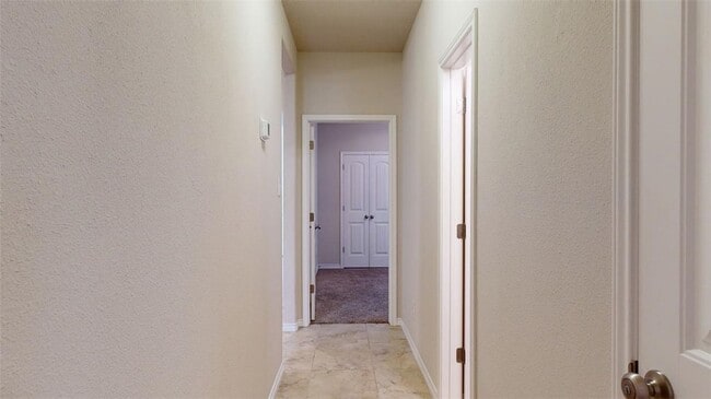 Building Photo - 3805 Silverthorne Ln