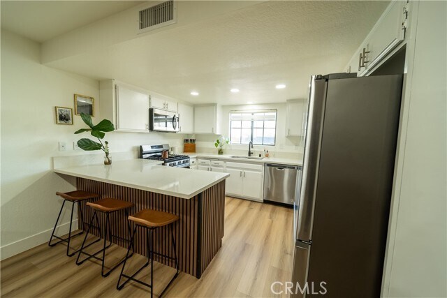 Building Photo - 4229 W Rosecrans Ave