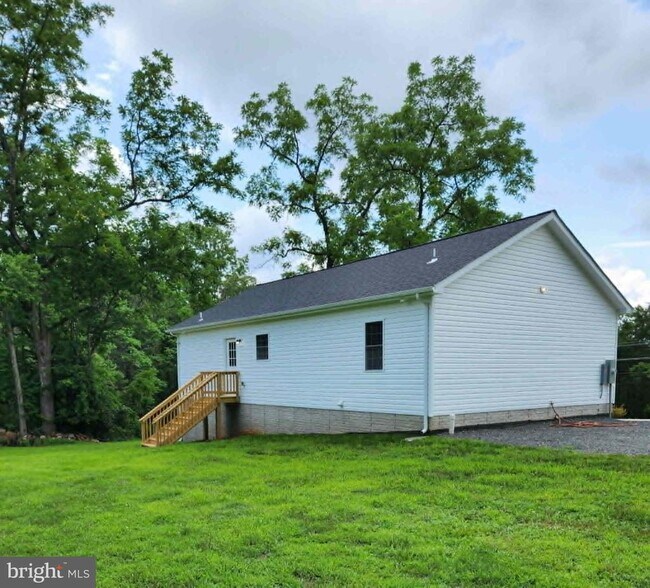 Building Photo - 11501 Homeland Rd