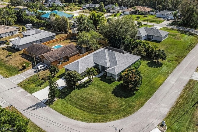 Building Photo - 11210 Rabun Gap Dr