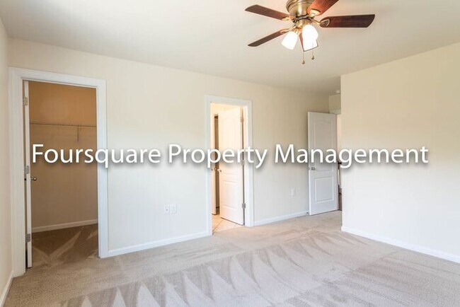Building Photo - Single Family Home |1st Floor- Guest Suite...