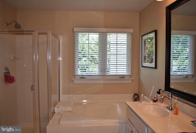 Building Photo - 14110 Calabash Ln
