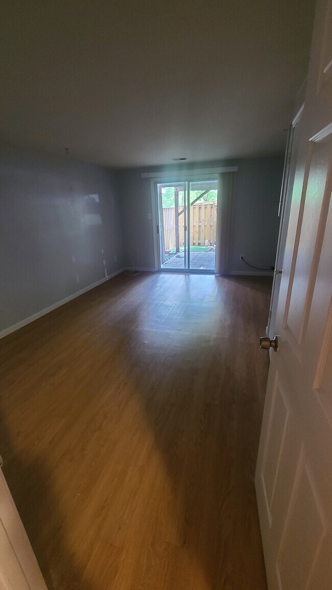 Building Photo - 2163 Whisper Way