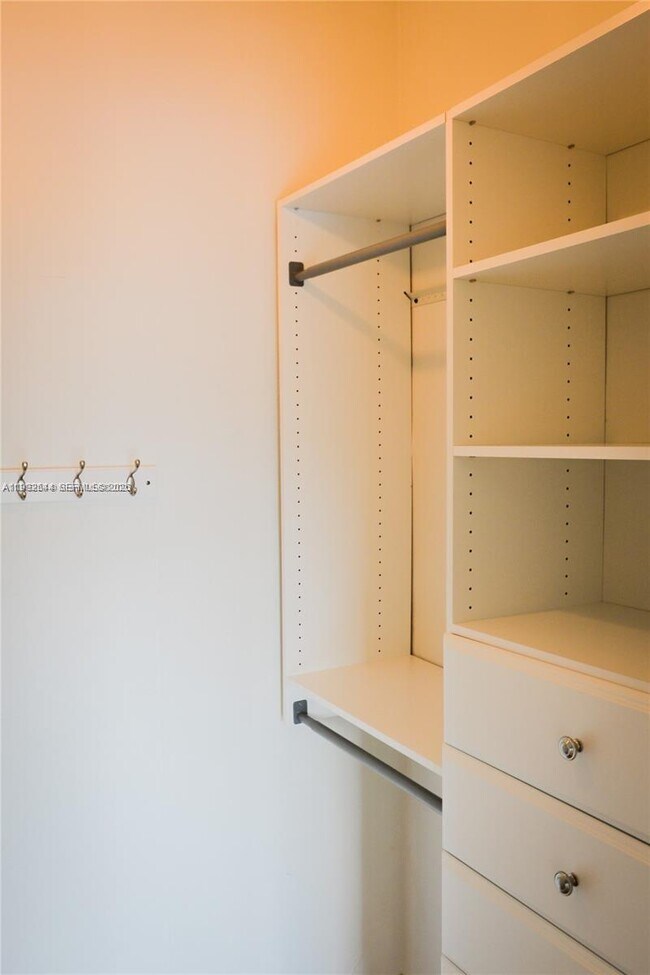 Building Photo - 7849 SW 103rd Pl