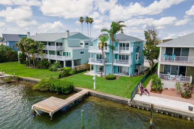Building Photo - 2507 Bay Blvd