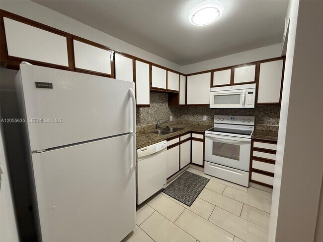 Building Photo - 15290 SW 106th Ln