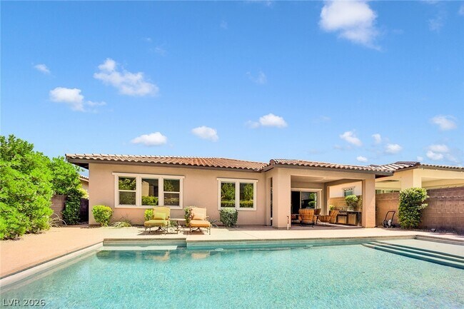 Building Photo - 265 Agnew St