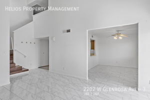 Building Photo - 2202 W Glenrosa Ave