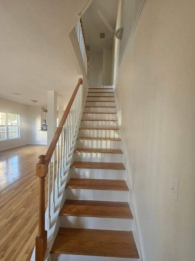 Building Photo - 168 Canal Pl Cir