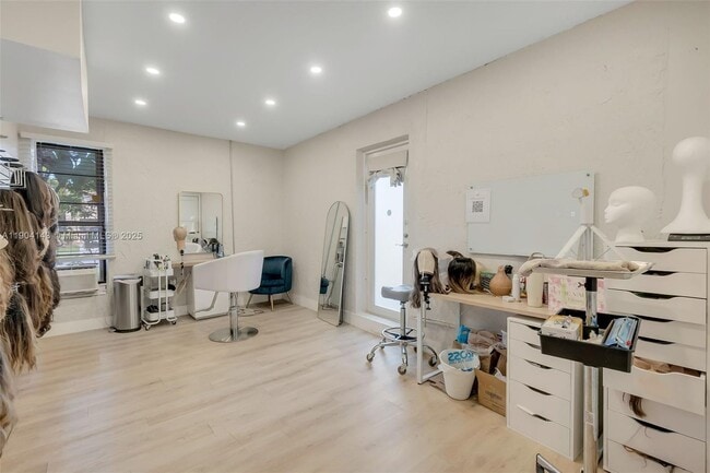 Building Photo - 7380 NW 44th Ct