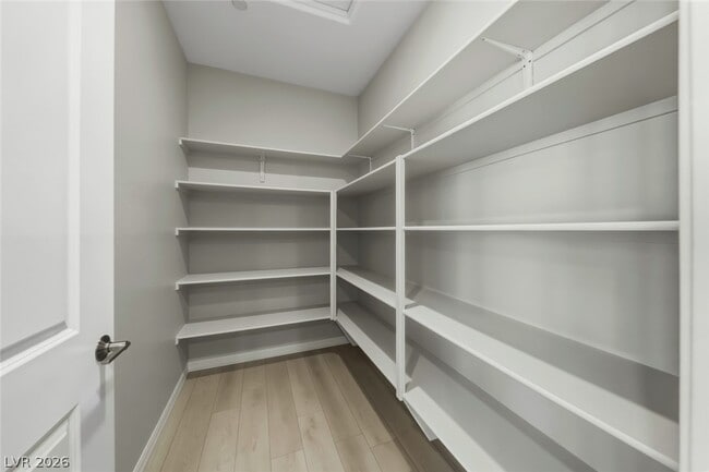 Building Photo - 38 Crimson Cactus Ave