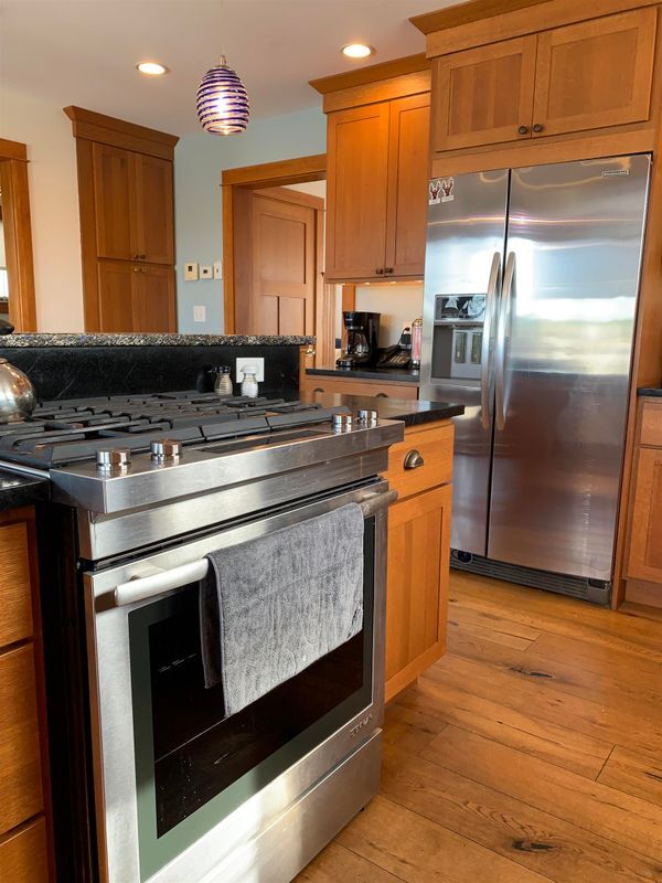 Building Photo - 1665 Ocean