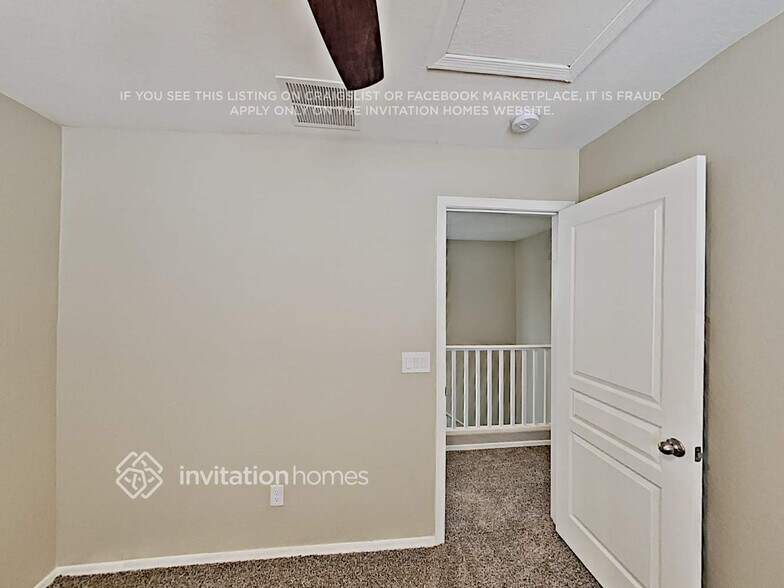 Building Photo - 3845 W Goldmine Mountain Dr