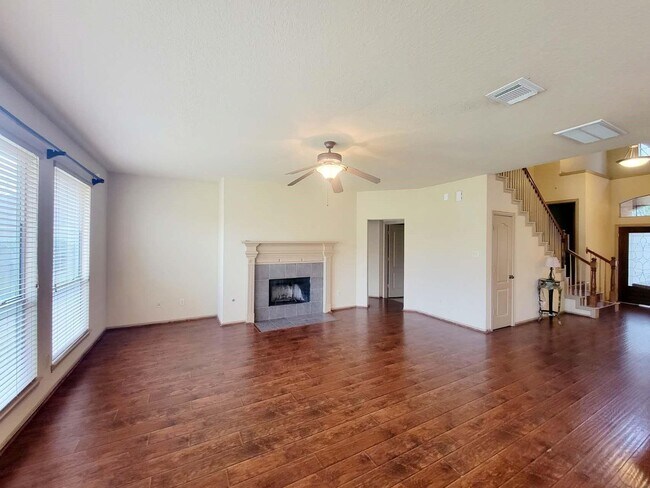 Building Photo - 23147 Enchanted Cactus Dr