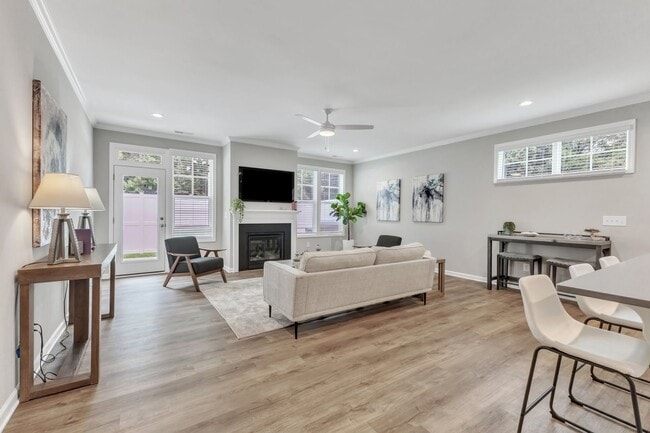 Building Photo - 3/3.5 Townhome Walking Distance to NC State