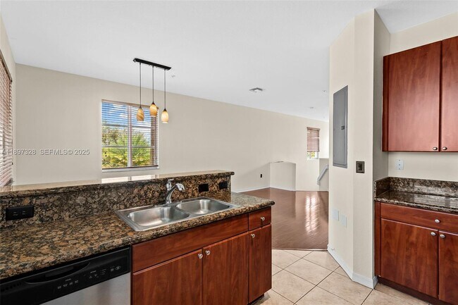 Building Photo - 12421 SW 50th Ct