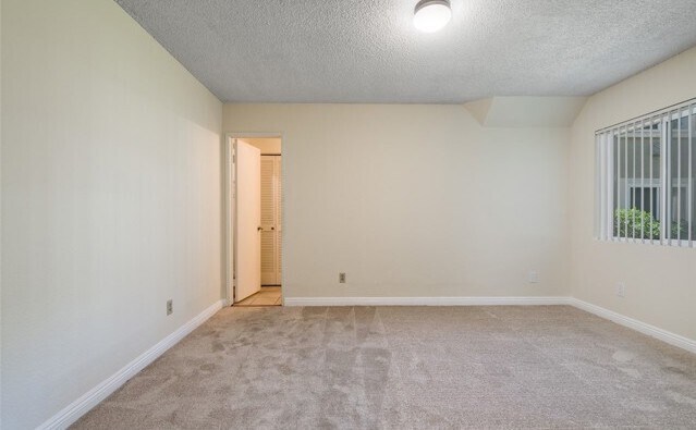 Building Photo - 7525 Charmant Dr