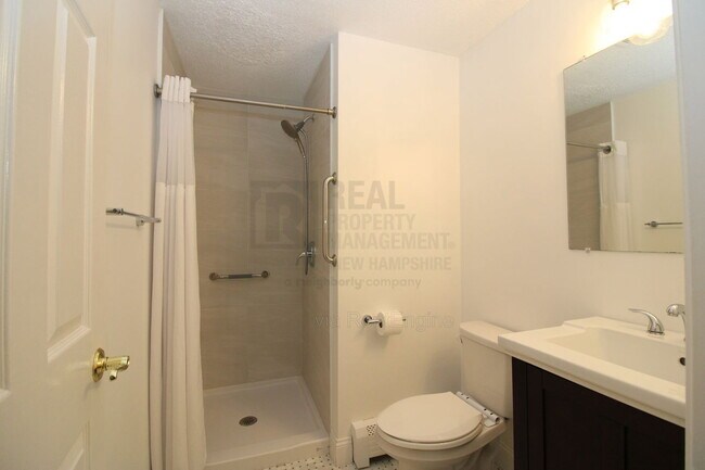 Building Photo - 50 Brookside Dr