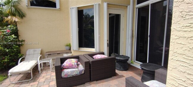 Building Photo - 8092 Driggs Hill