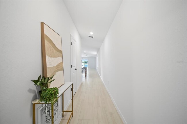 Building Photo - 17662 Happytrails St