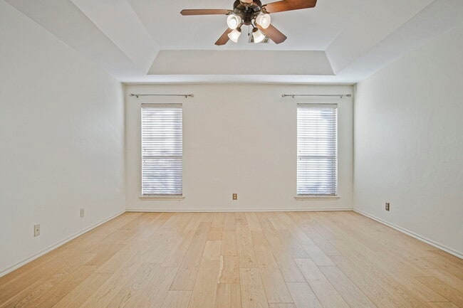 Building Photo - 2708 NW 170th Terrace