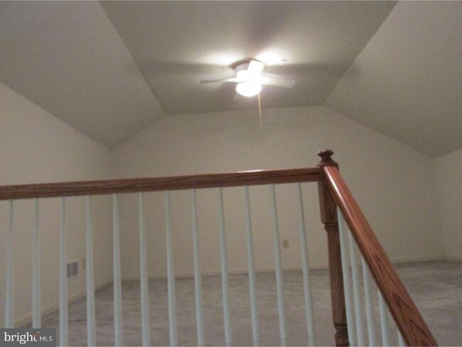 Building Photo - 343 Glenn Rose Cir