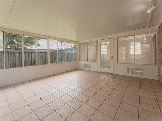 Building Photo - 5807 Rock Meadow Trail