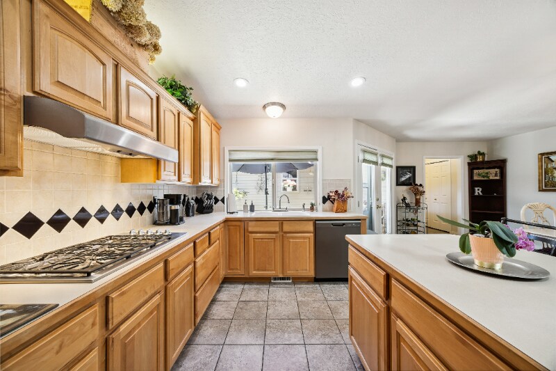 Building Photo - 5932 W Ashville Ln