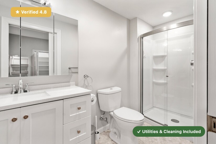 Building Photo - Furnished Bedroom with Private Bath in East Boston