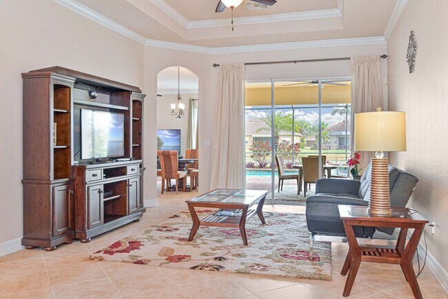 Building Photo - **Bella Terra Estate 5BED/3BATH - 3 Car ga...