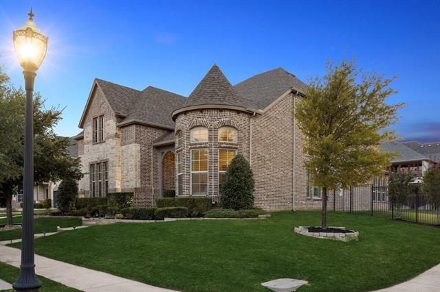 Building Photo - 920 Rhone Ln