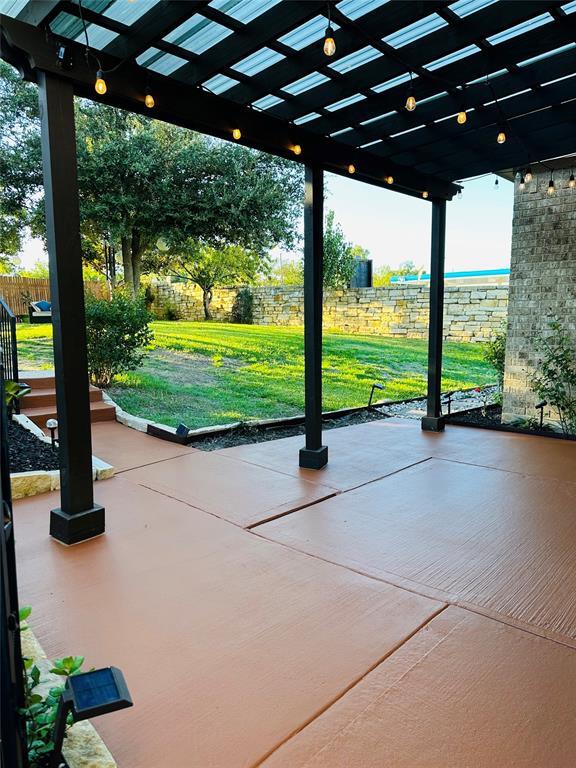 Building Photo - 901 Bethpage Dr