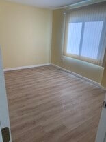 Building Photo - 12202 Timlico Ct