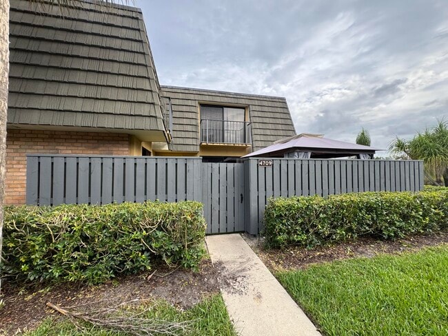 Building Photo - 4709 47th Way