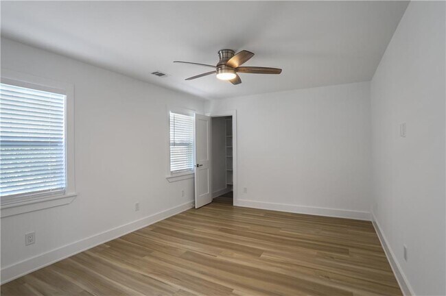 Building Photo - 2041 Briarcliff Rd NE