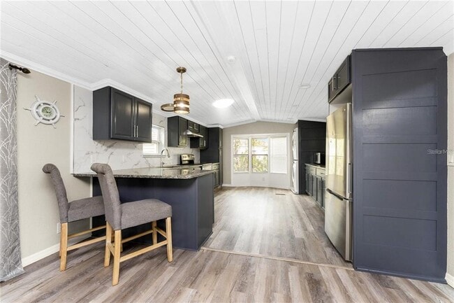 Building Photo - 15430 Olive Cir