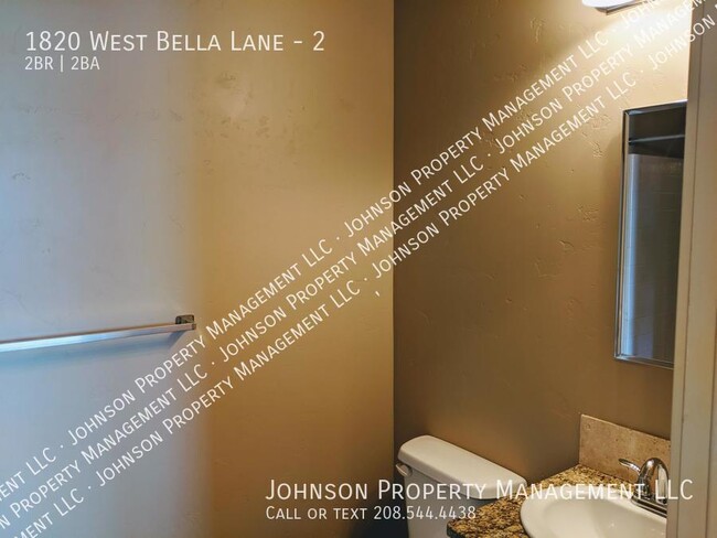 Building Photo - Comfortable Living at the Bella Commons Ap...