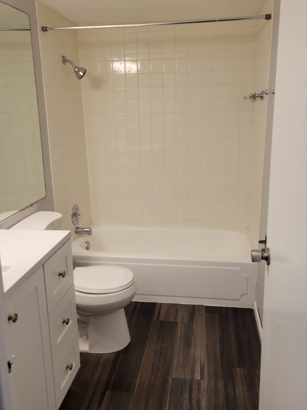 Building Photo - 17701 Park Blvd