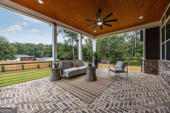 Building Photo - 6651 Malvin Dr